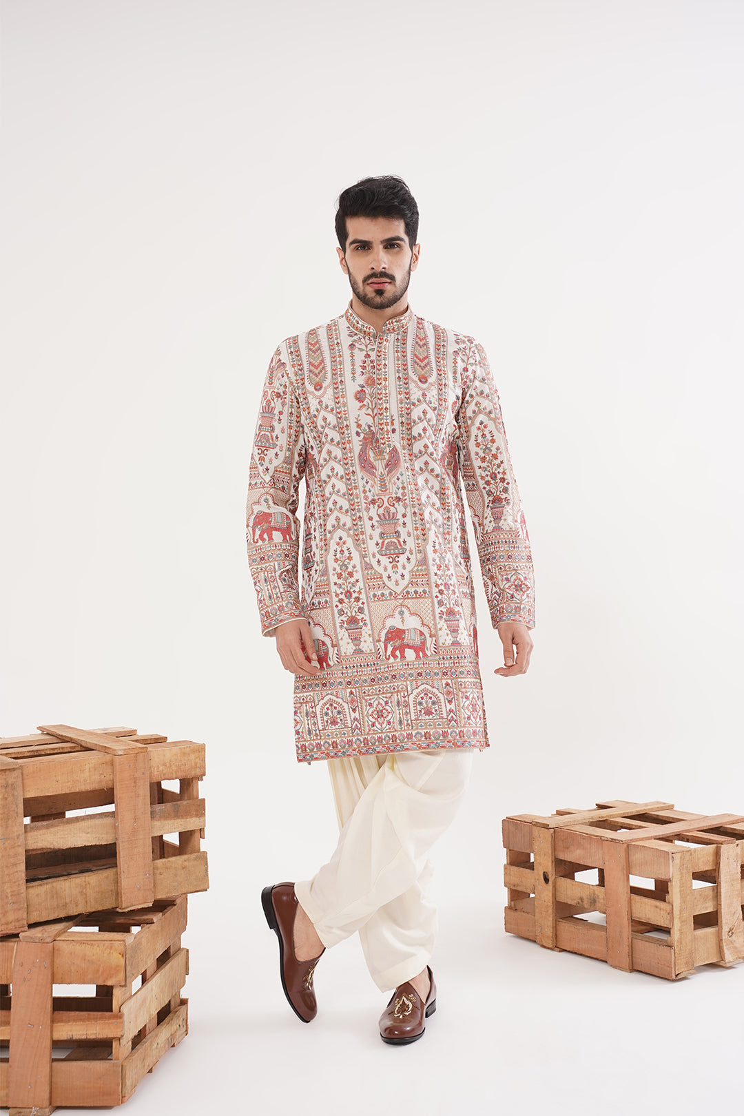 Ivory Threadwork Kurta Set - The Absolute House Of Design 