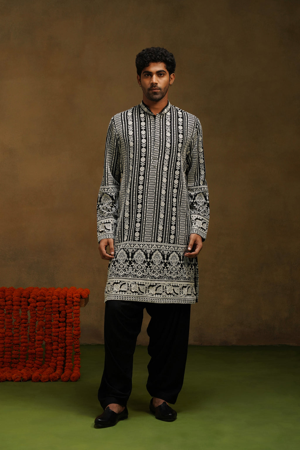 Noor Black Chikankari Dupatta Kurta Set