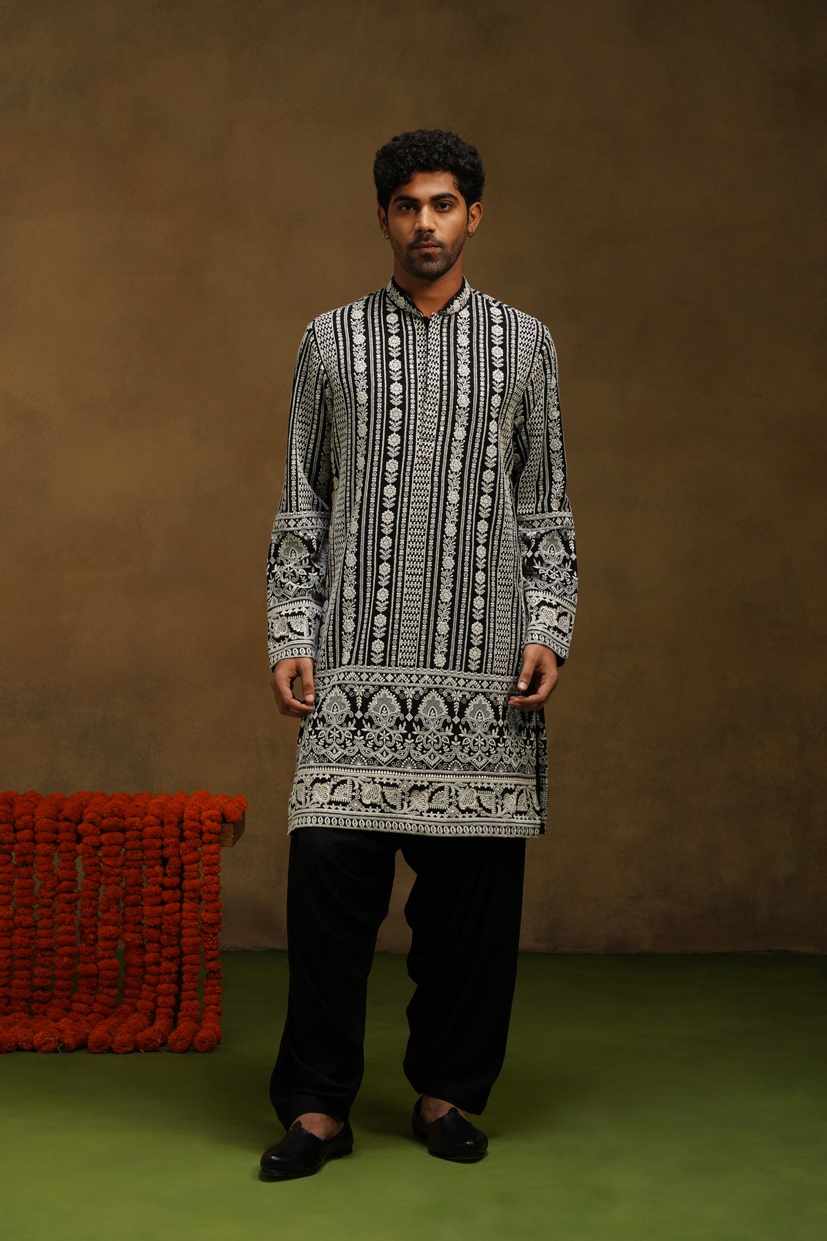 Noor Black Chikankari Dupatta Kurta Set