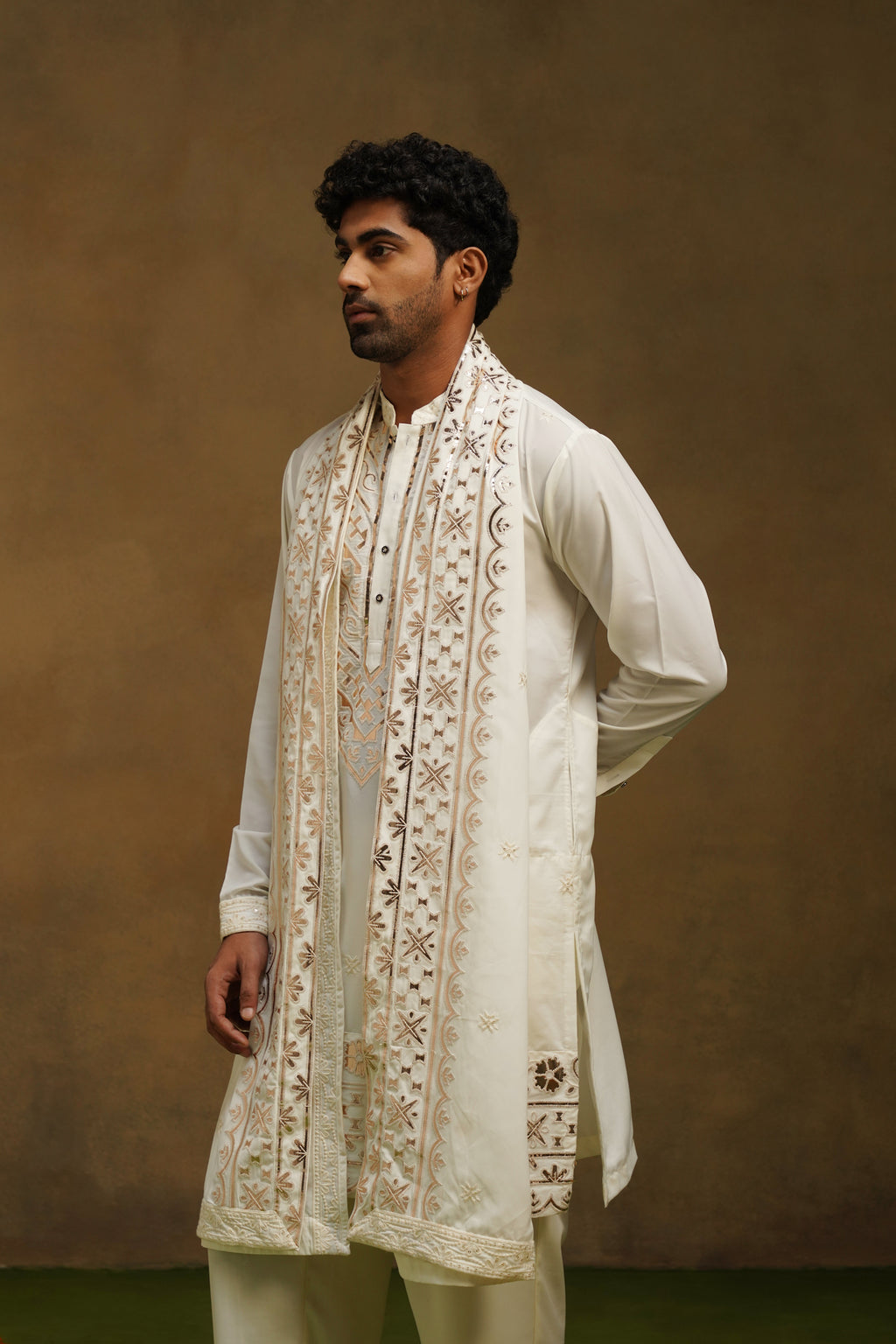 Ivory Gota Patti Kurta Dupatta Set