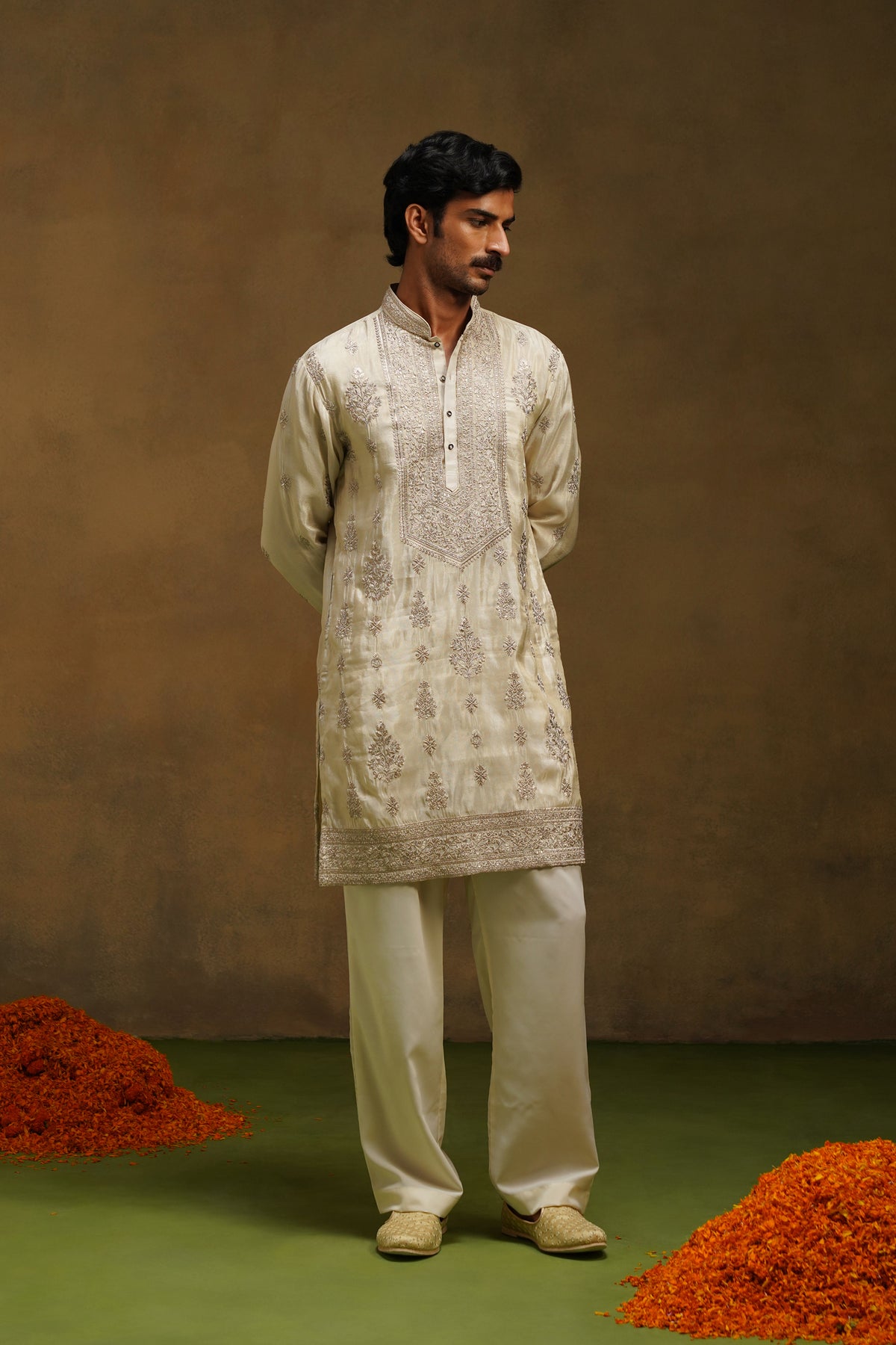 Shimmer Neckwork Kurta Set