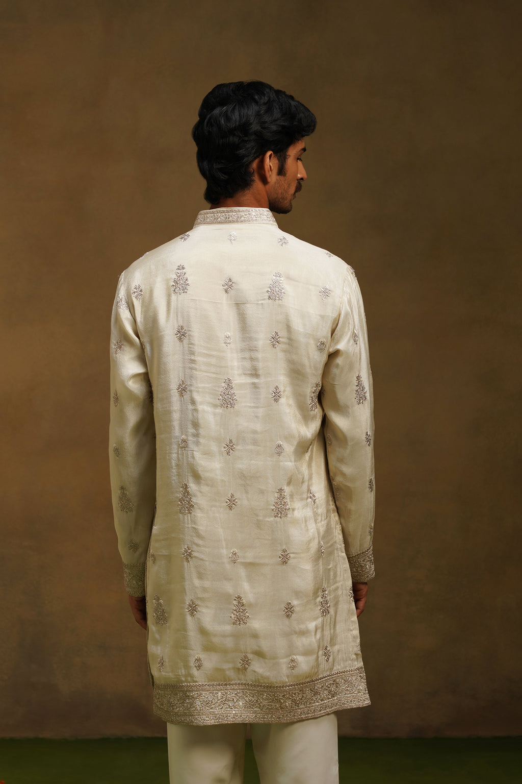 Shimmer Neckwork Kurta Set