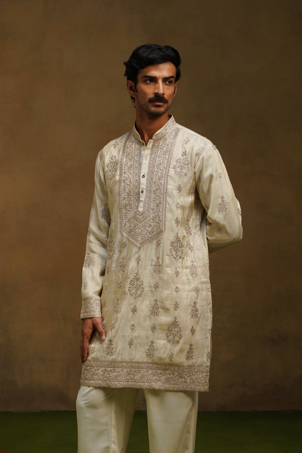 Shimmer Neckwork Kurta Set