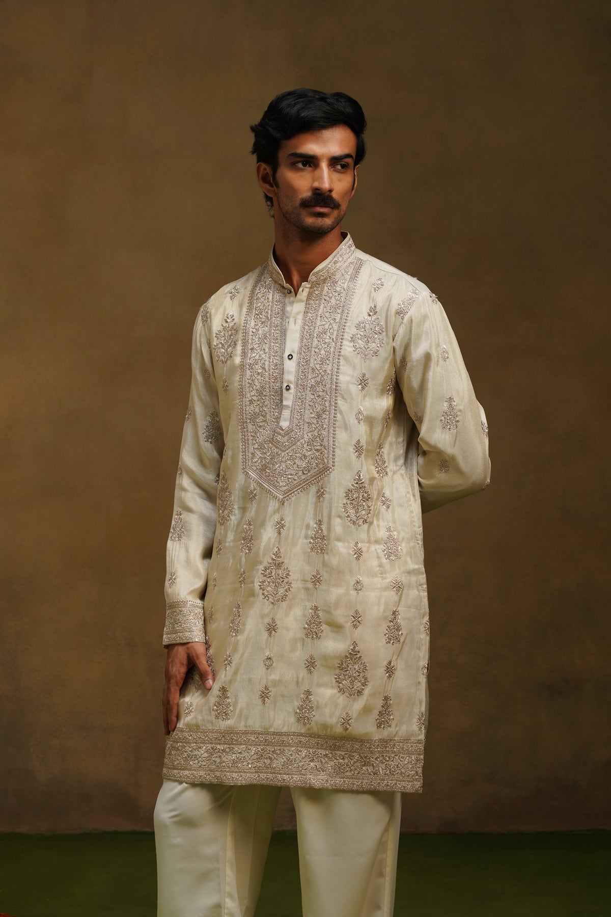 Shimmer Neckwork Kurta Set