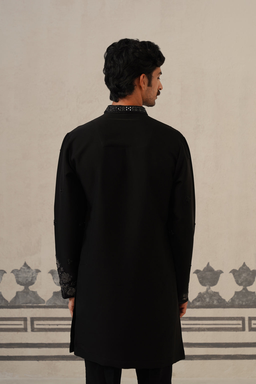 Noir Black Beaded Japanese Set