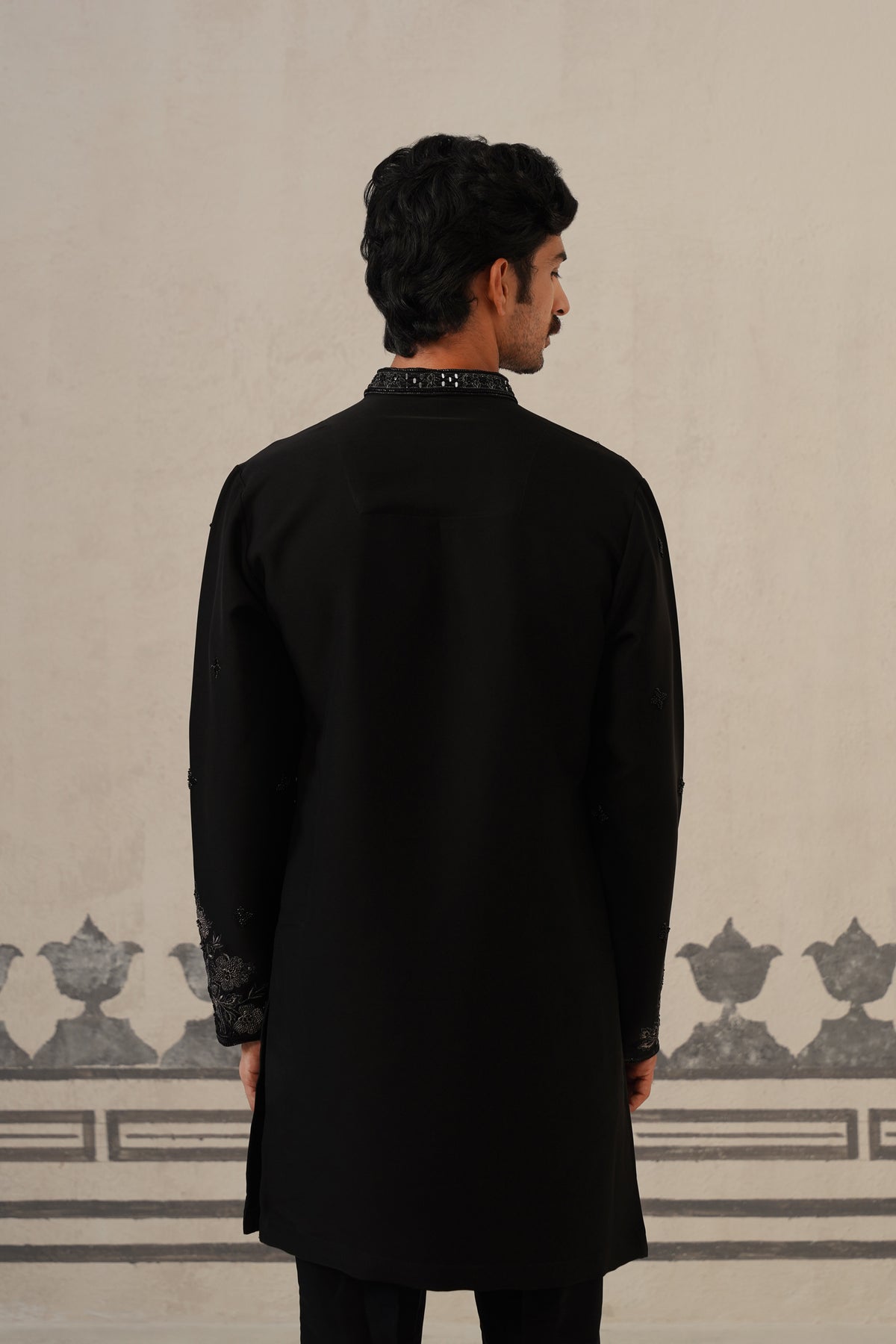 Noir Black Beaded Japanese Set