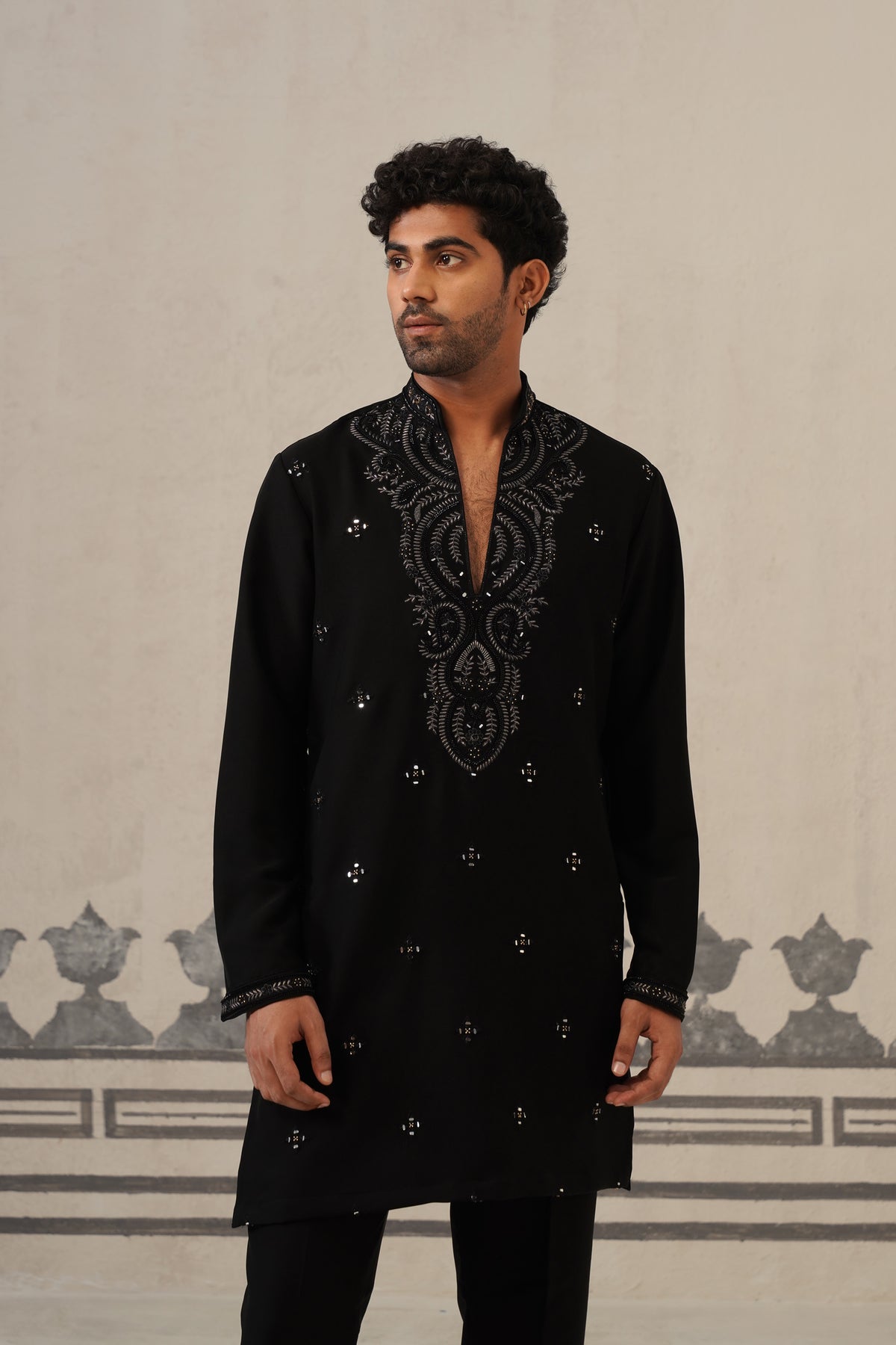 Noir Paisley Handwork Japanese Set
