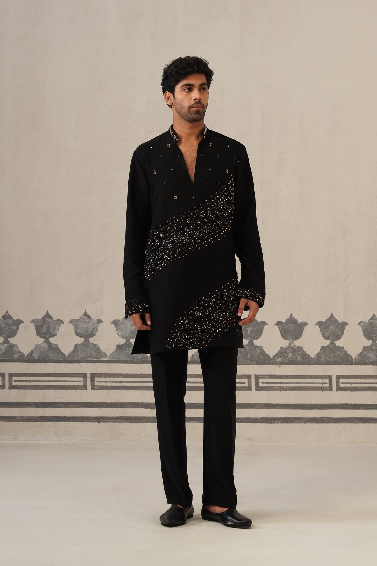 Black Cascade Handwork Japanese Kurta Set